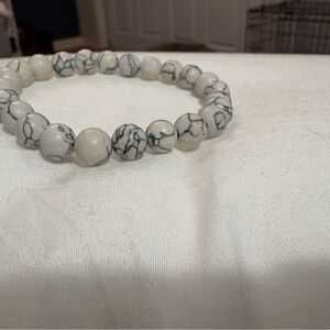 Chic White Beaded Bracelet